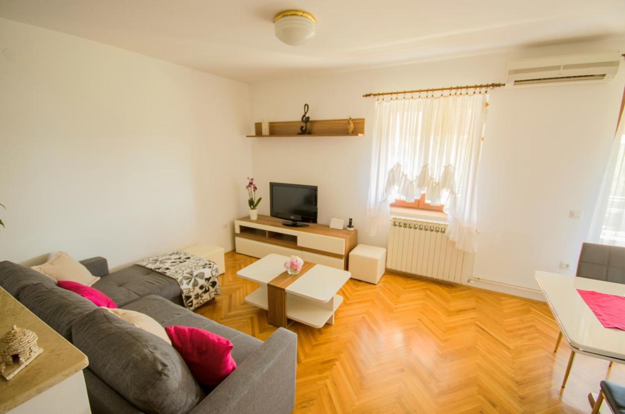 Apartment Ivis Винкуран Екстер'єр фото