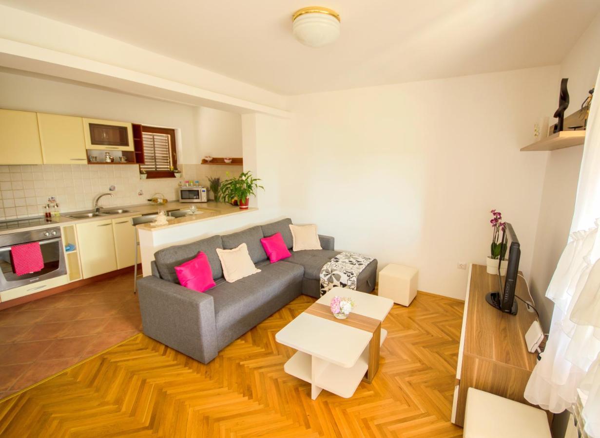 Apartment Ivis Винкуран Екстер'єр фото