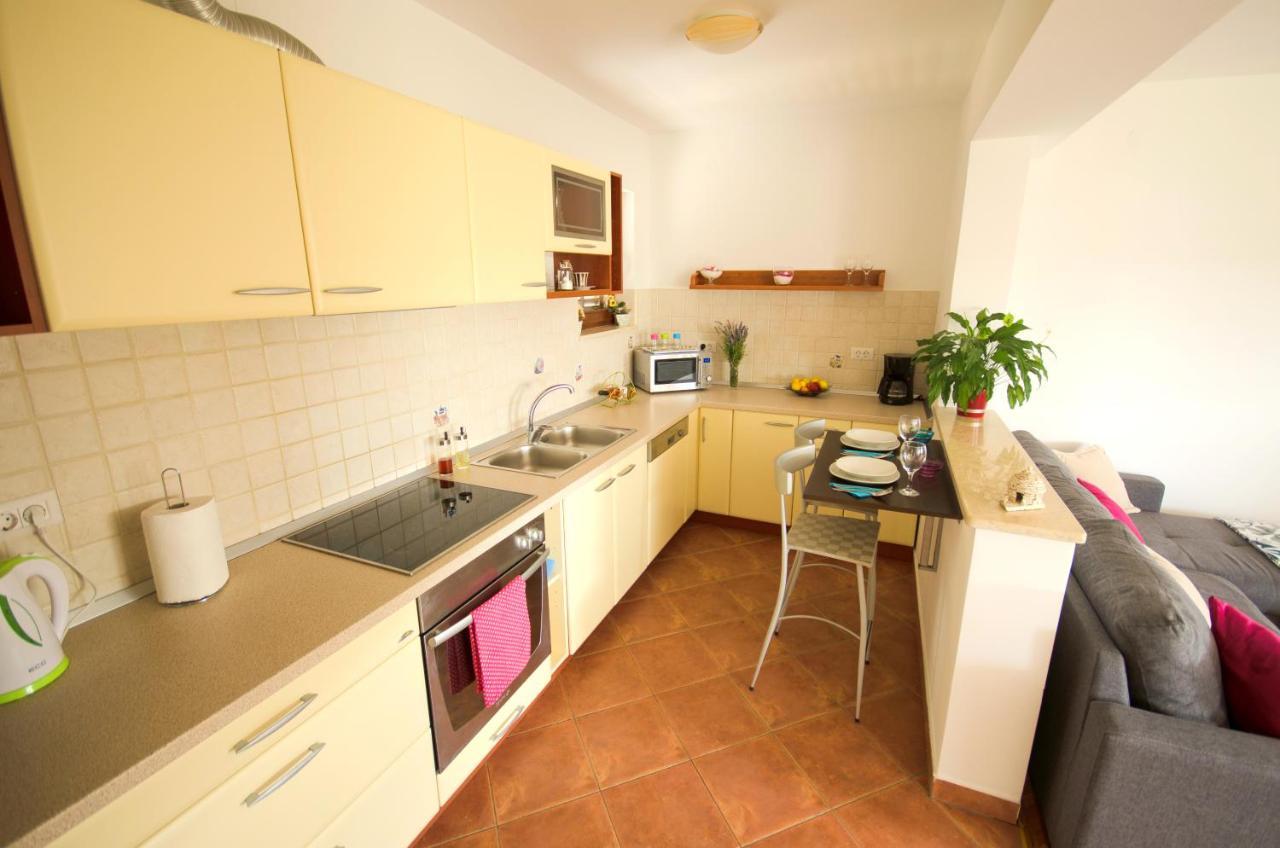Apartment Ivis Винкуран Екстер'єр фото
