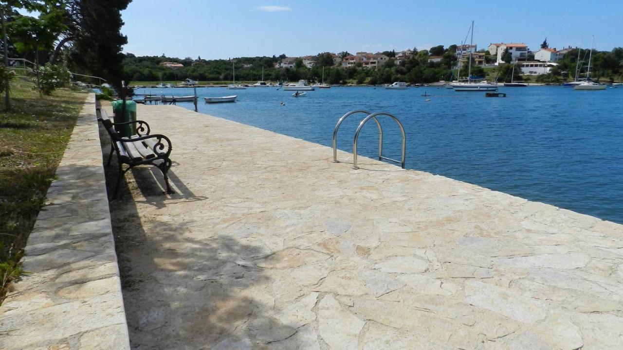 Apartment Ivis Винкуран Екстер'єр фото